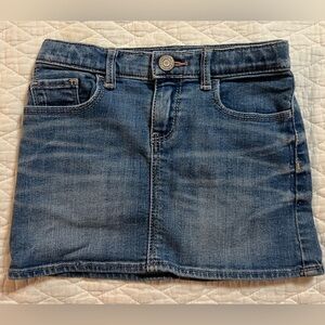 Baby Gap girls size 4 jeans skirt